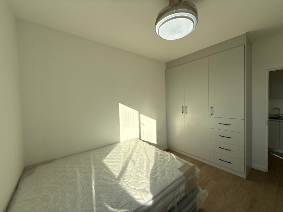 2 Bedroom Property for Sale in Claremont Western Cape